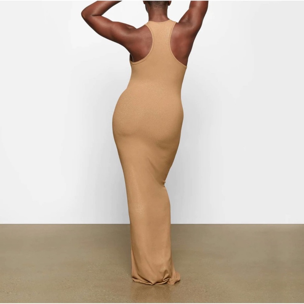 SKIMS SOFT LOUNGE SHIMMER RACERBACK DRESS - Picture 2 of 4